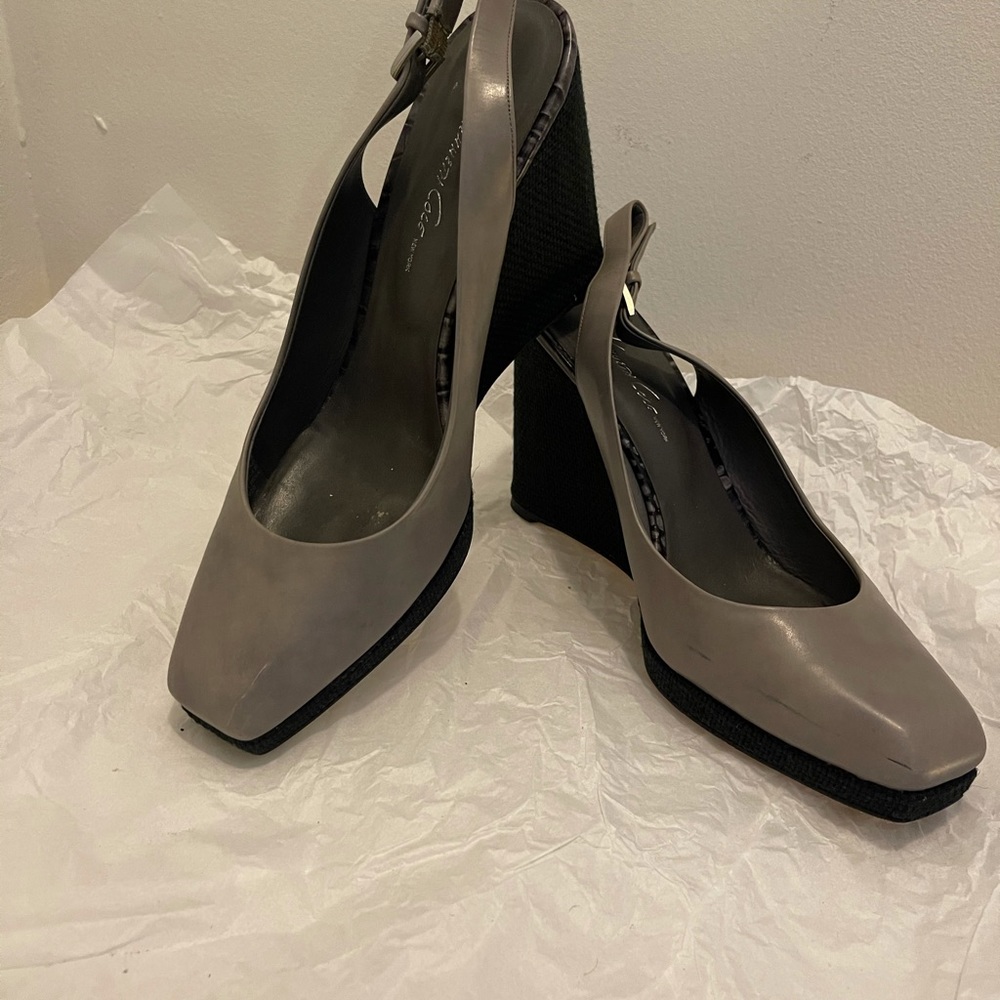 Kenneth Cole Sling Back
